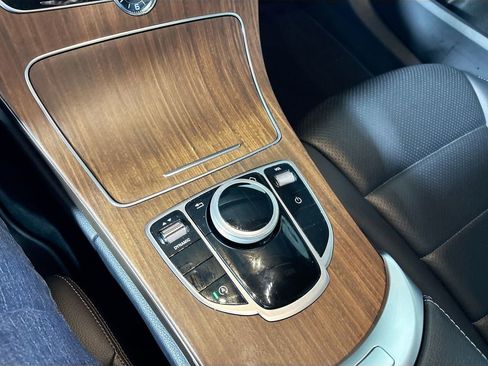 Used 2020 Mercedes-Benz C 300 Sedan image 15