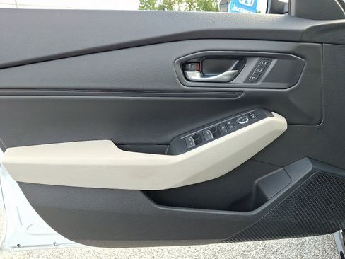 Used 2024 Honda Accord EX-L image 12