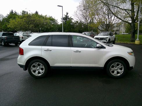 Used 2011 Ford Edge SEL w/ 202A Rapid Spec Order Code image 6