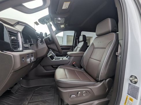 New 2026 GMC Sierra 2500 Denali w/ Technology Package image 15