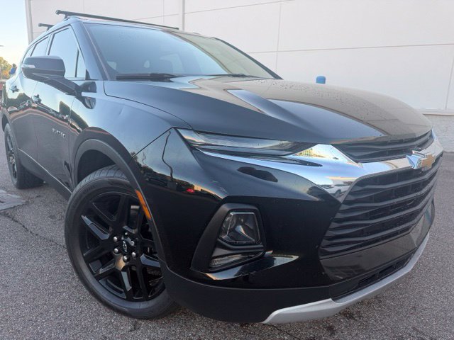Used 2021 Chevrolet Blazer LT FWD image 2