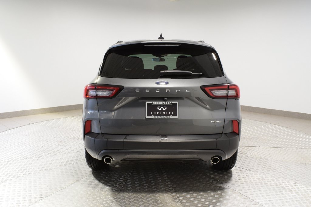 Used 2025 Ford Escape ST-Line Select AWD/4WD image 11