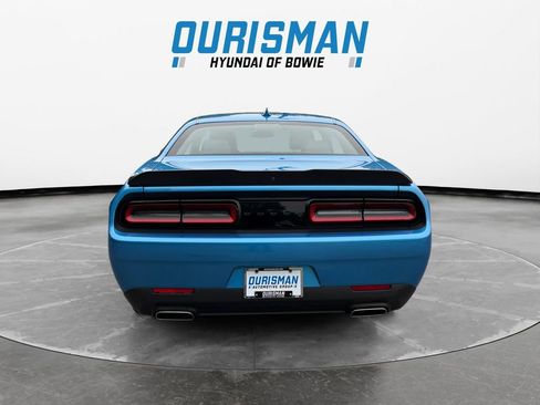 Used 2023 Dodge Challenger SXT w/ Plus Package RWD image 5