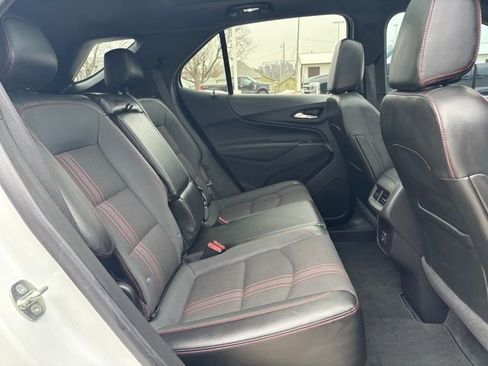 Used 2023 Chevrolet Equinox RS image 34
