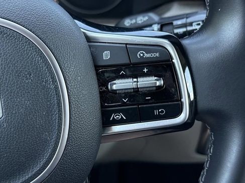 Used 2023 Kia Sorento S w/ Panoramic Sunroof Package AWD/4WD image 24