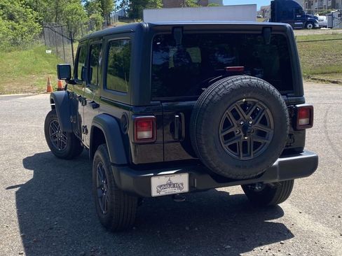 New 2026 Jeep Wrangler Unlimited Sport AWD/4WD image 34