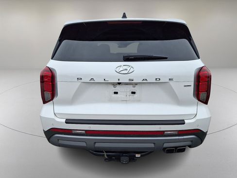 Used 2024 Hyundai Palisade Limited AWD/4WD image 8