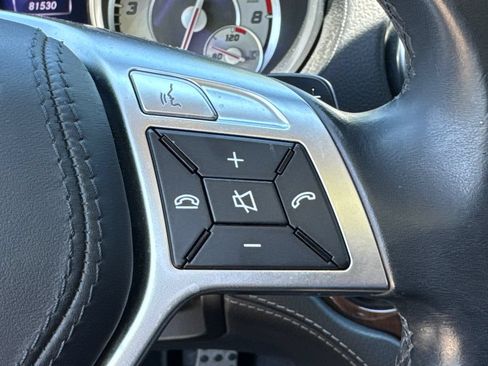 Used 2013 Mercedes-Benz SL 550 image 21