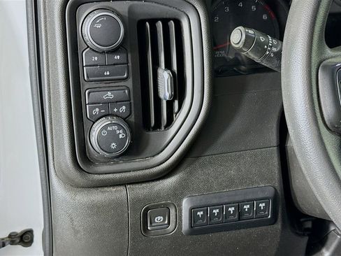 Used 2024 Chevrolet Silverado 2500 W/T w/ WT Convenience Package AWD/4WD image 10