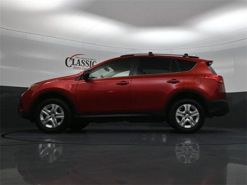 Used 2014 Toyota RAV4 LE image 25