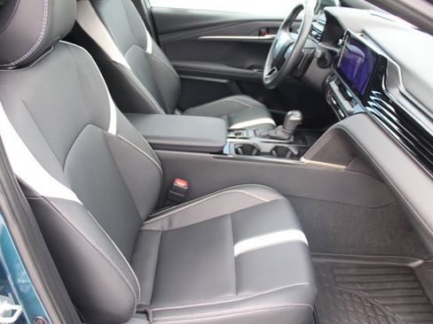 Certified 2025 Toyota Camry SE w/ Multimedia Upgrade Package image 20