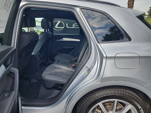 Used 2023 Audi Q5 e Premium Plus AWD/4WD image 14