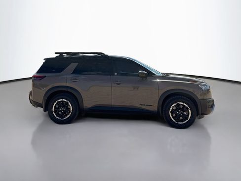 Used 2024 Nissan Pathfinder Rock Creek AWD/4WD image 8