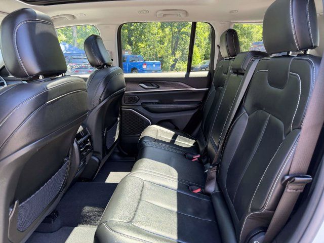 Used 2022 Jeep Grand Cherokee Limited 4xe AWD/4WD image 15