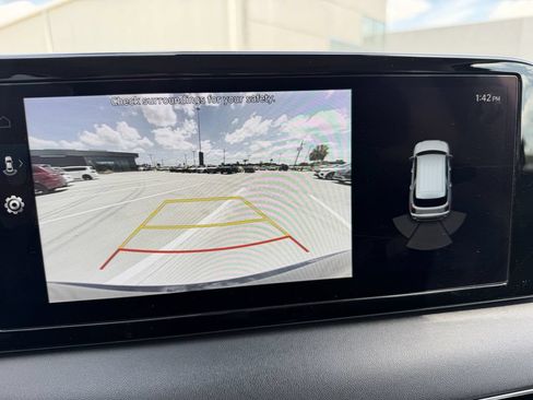 Used 2025 Hyundai Palisade SEL FWD image 21