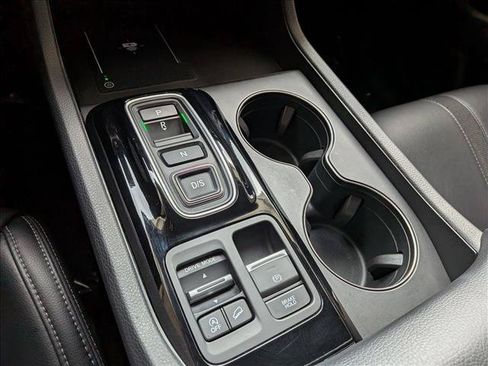 Certified 2024 Honda Pilot EX-L image 11