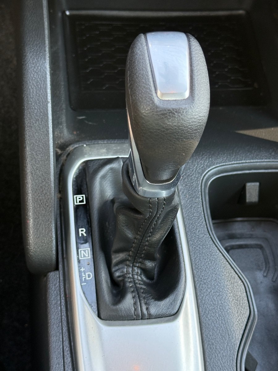 Used 2022 Nissan Frontier S RWD image 27