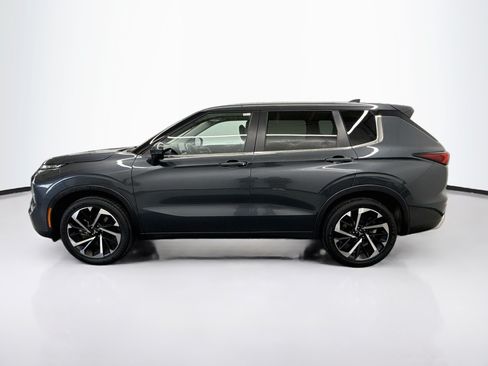 Used 2024 Mitsubishi Outlander SE AWD/4WD image 4