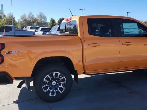 Used 2026 Chevrolet Colorado Z71 w/ Technology Package AWD/4WD image 45