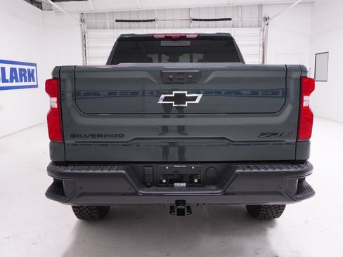 New 2026 Chevrolet Silverado 1500 ZR2 w/ Dark Appearance Package AWD/4WD image 6