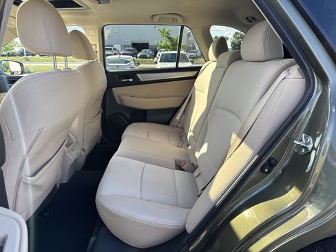 Used 2019 Subaru Outback 2.5i Premium AWD/4WD image 20