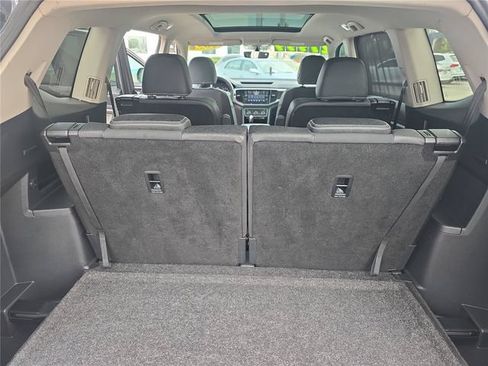 Used 2023 Volkswagen Atlas SE w/ Panoramic Sunroof Package FWD image 29