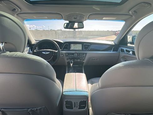 Used 2016 Hyundai Genesis 3.8 w/ Option Group 02 image 30
