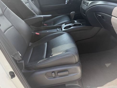 Used 2019 Honda Pilot EX-L image 11