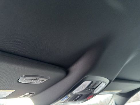 New 2026 RAM 1500 4x4 Crew Cab image 24