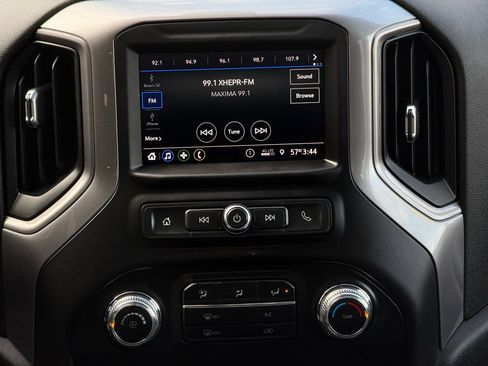 Used 2021 GMC Sierra 2500 4WD Double Cab 162 w/ Convenience Package image 22