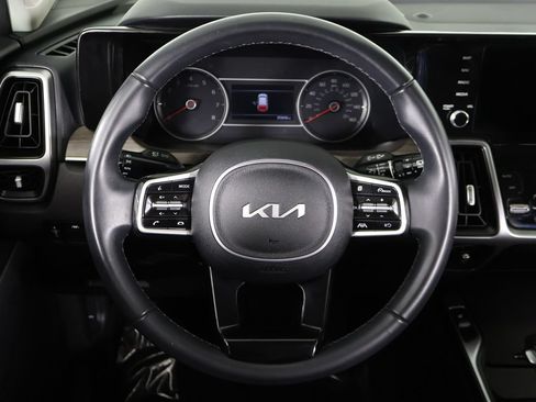 Used 2023 Kia Sorento S AWD/4WD image 41