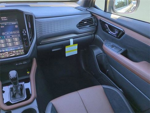 Used 2025 Subaru Forester Touring w/ Protection Package image 13
