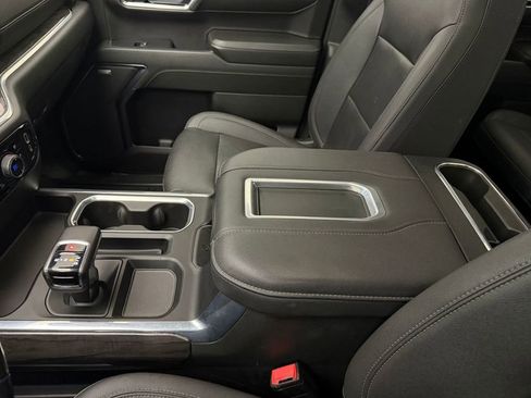 Used 2022 Chevrolet Silverado 1500 LTZ w/ LTZ Premium Package image 29