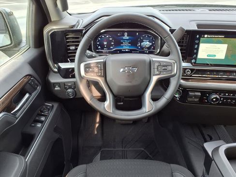 Used 2025 Chevrolet Silverado 1500 RST w/ Protection Package image 23