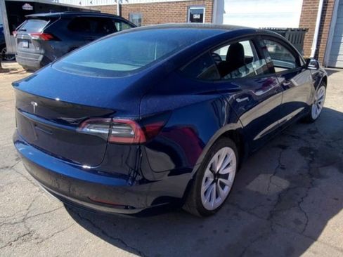 Used 2022 Tesla Model 3 image 9