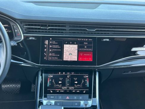 Used 2025 Audi Q7 3.0T Premium Plus AWD/4WD image 18