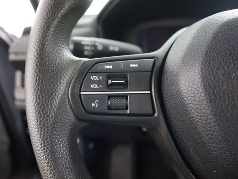 Used 2023 Honda Accord LX image 38