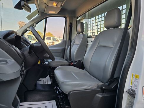 Used 2019 Ford Transit 250 138 image 24