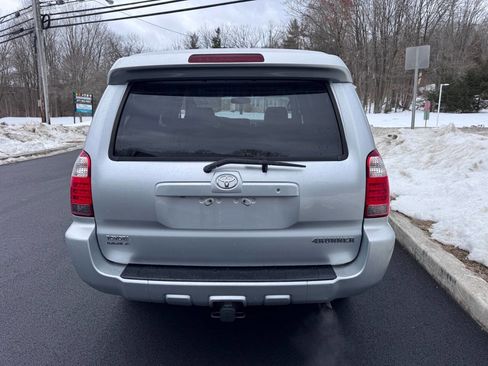 Used 2007 Toyota 4Runner Limited image 3