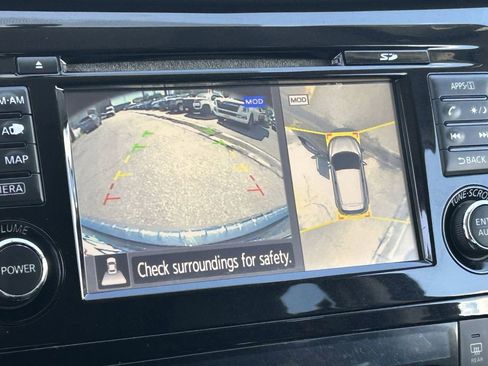 Certified 2017 Nissan Rogue Sport SL FWD image 31