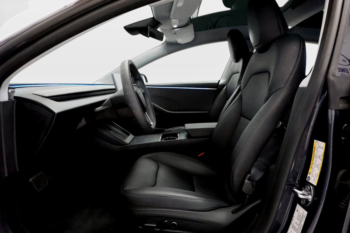 Used 2025 Tesla Model 3 Long Range RWD image 10