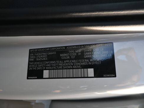 Used 2025 Volvo XC90 B6 Plus image 35