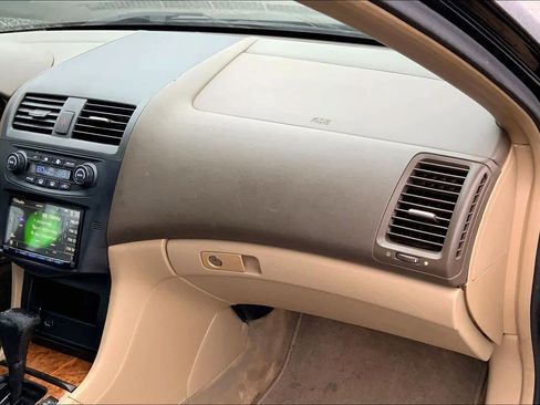 Used 2003 Honda Accord EX image 18