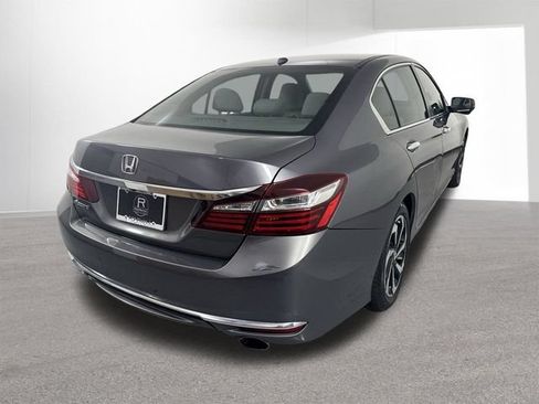 Used 2016 Honda Accord EX image 34