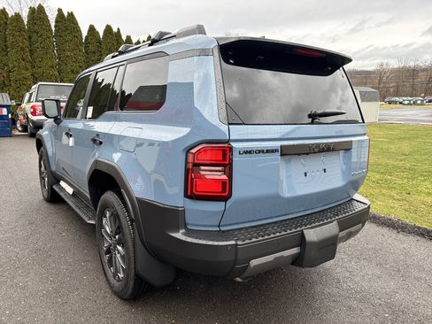 New 2026 Toyota Land Cruiser image 6
