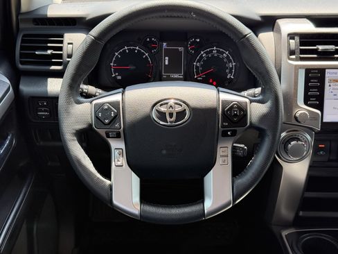 Used 2024 Toyota 4Runner SR5 Premium w/ Moonroof Package RWD image 15