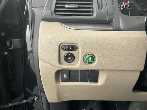 Used 2017 Honda Pilot EX-L image 27