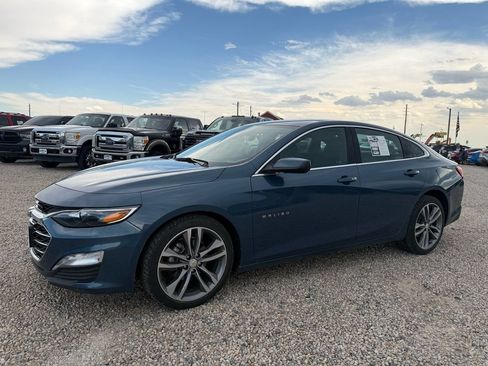 Used 2025 Chevrolet Malibu LT FWD image 5