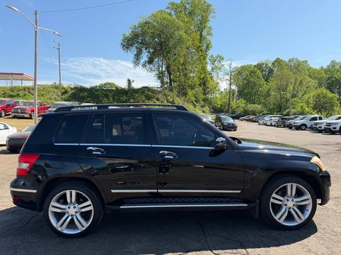 Used 2010 Mercedes-Benz GLK 350 2WD image 4