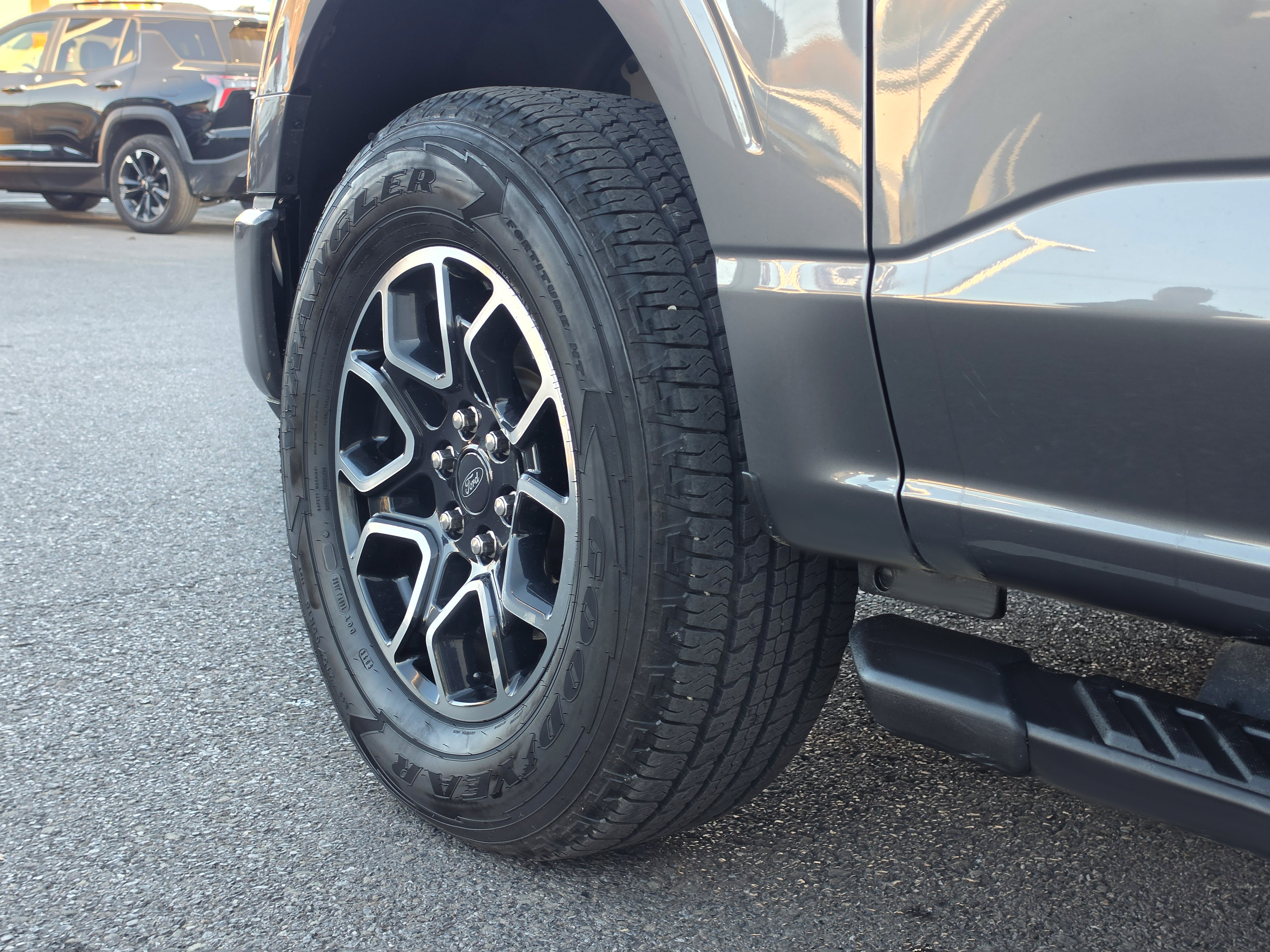 Used 2022 Ford F150 XLT w/ Equipment Group 302A High AWD/4WD image 11